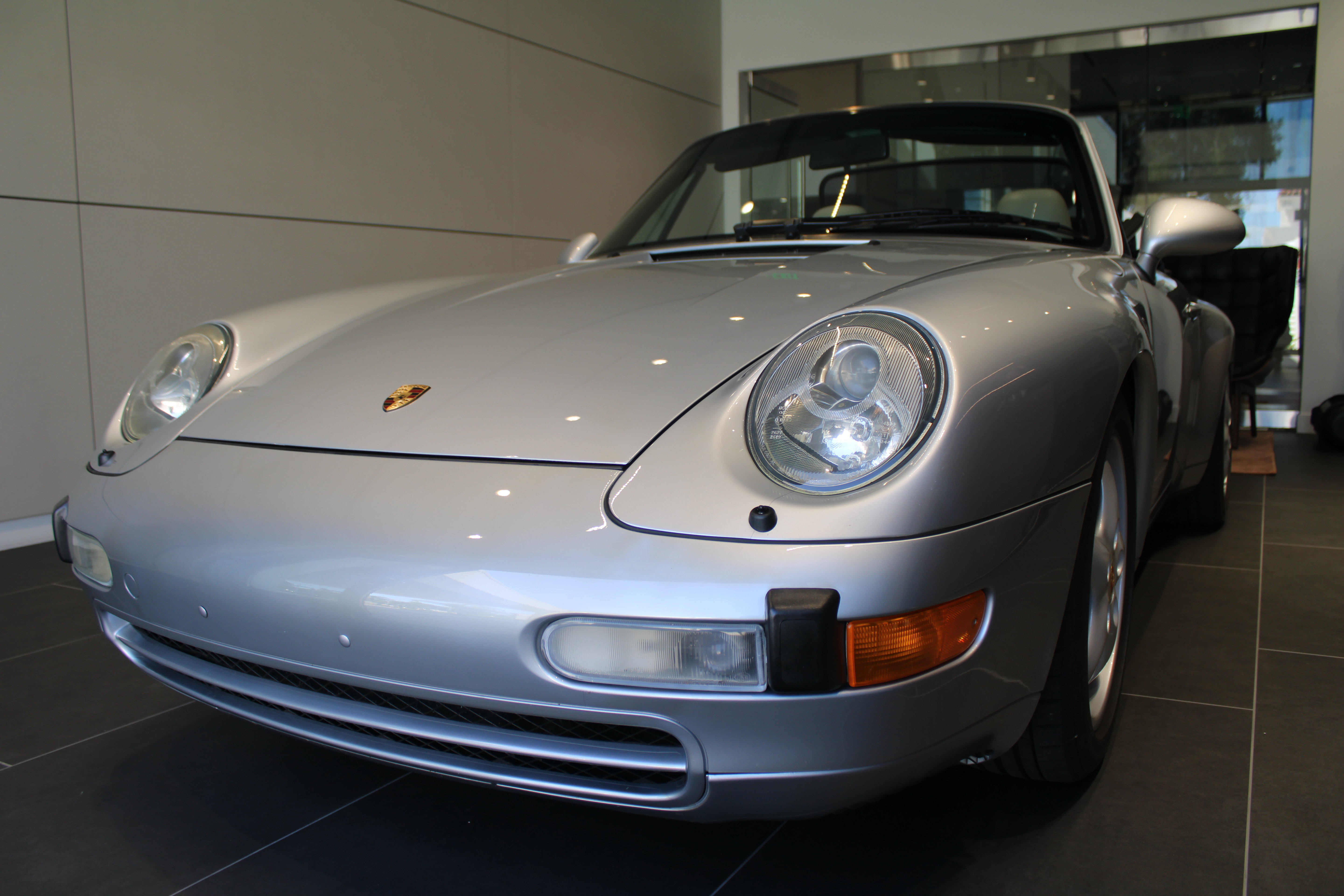 Used 1996 Porsche 911 Carrera RWD image 45