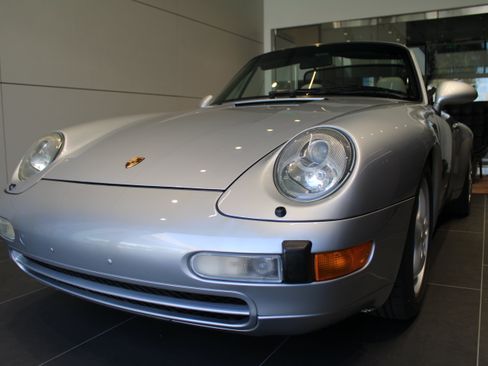 Used 1996 Porsche 911 Cabriolet image 45