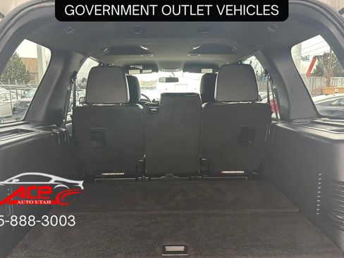 Used 2017 Ford Expedition XL image 6
