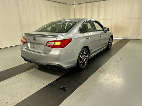Used 2019 Subaru Legacy 2.5i Sport image 2