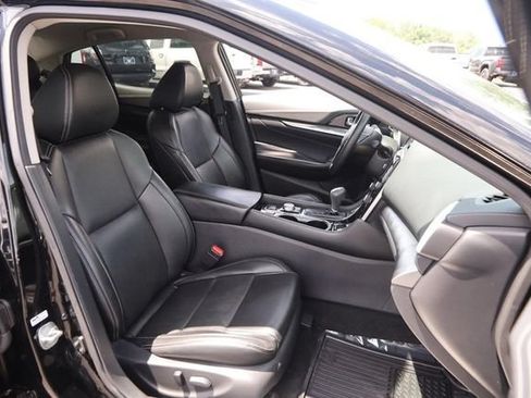 Used 2023 Nissan Maxima SV w/ Floor Mat Group FWD image 27