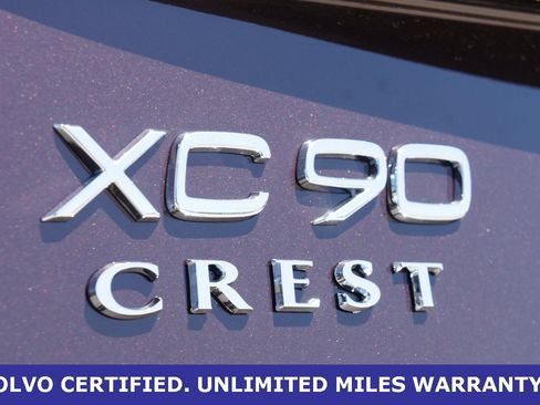 New 2025 Volvo XC90 B6 Core w/ Climate Package image 9