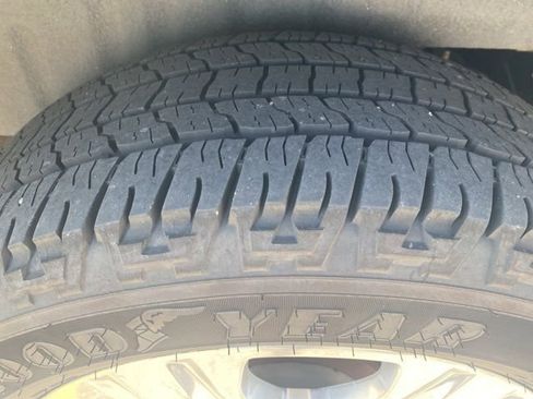 Used 2016 Ford Expedition Platinum image 10