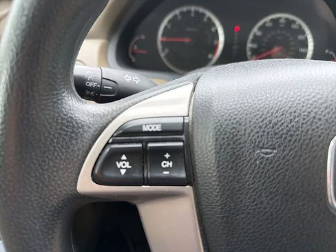 Used 2010 Honda Accord LX-P image 20