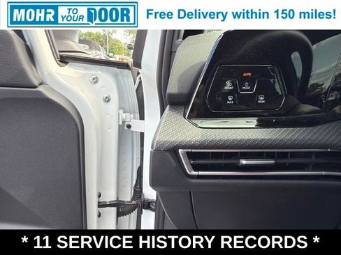 Used 2024 Volkswagen Golf R AWD/4WD image 16
