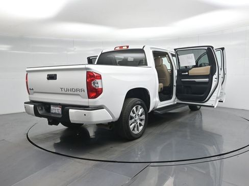 Used 2015 Toyota Tundra Limited w/ Limited Premium Package AWD/4WD image 5