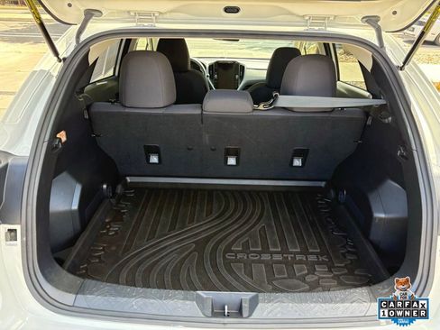 Used 2025 Subaru Crosstrek 2.0i Premium AWD/4WD image 8