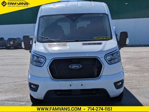 Used 2023 Ford Transit 350 XLT RWD image 4
