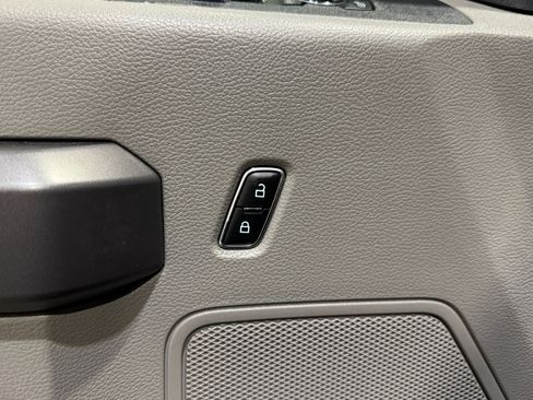 Used 2020 Ford F250 XLT image 29