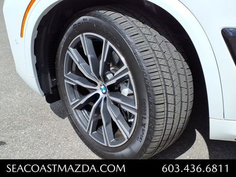 Used 2026 BMW X5 xDrive40i w/ M Sport Package AWD/4WD image 8