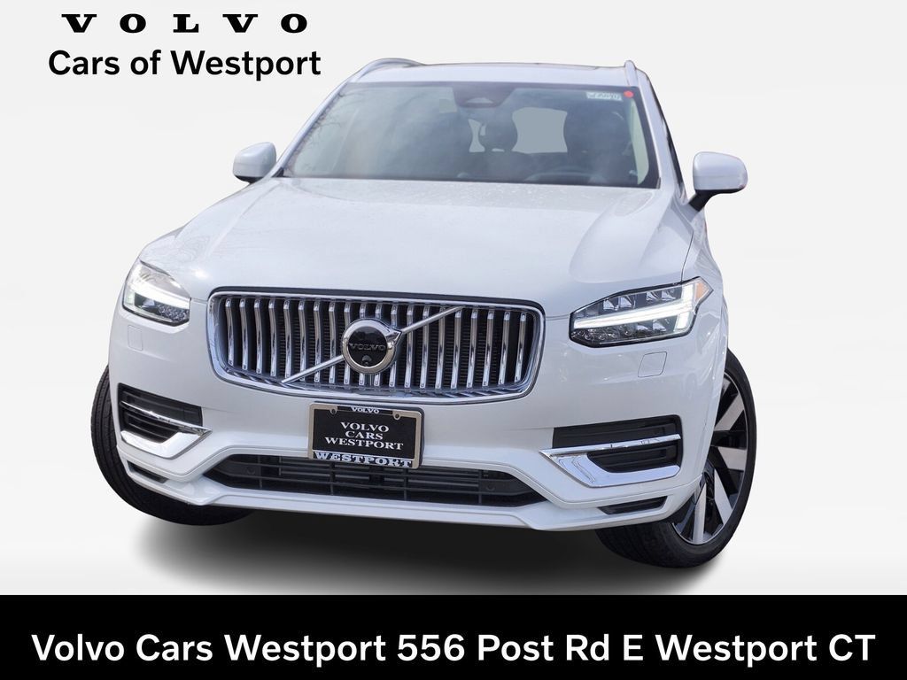 Certified 2025 Volvo XC90 T8 Ultra w/ Protection Package Premier AWD/4WD image 1