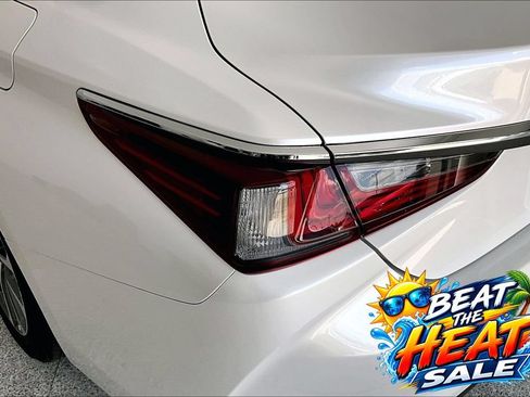 Used 2025 Lexus ES 350 w/ Accessory Package (Z2) FWD image 37