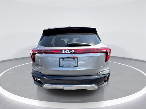 New 2026 Kia Seltos S image 7