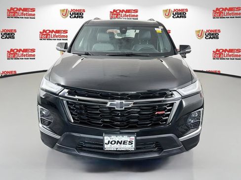 Used 2023 Chevrolet Traverse RS AWD/4WD image 13