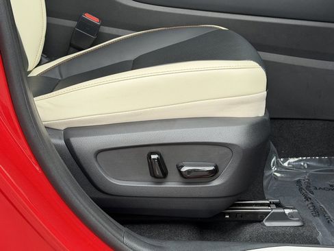 Used 2023 Lexus NX 250 FWD image 35