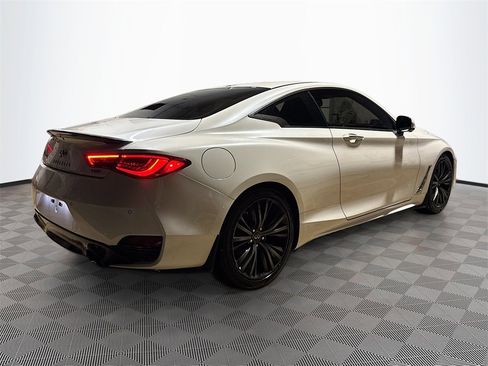 Used 2022 INFINITI Q60 3.0t Luxe w/ Style Package image 6