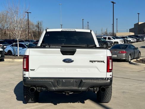 Used 2019 Ford F150 Raptor image 11