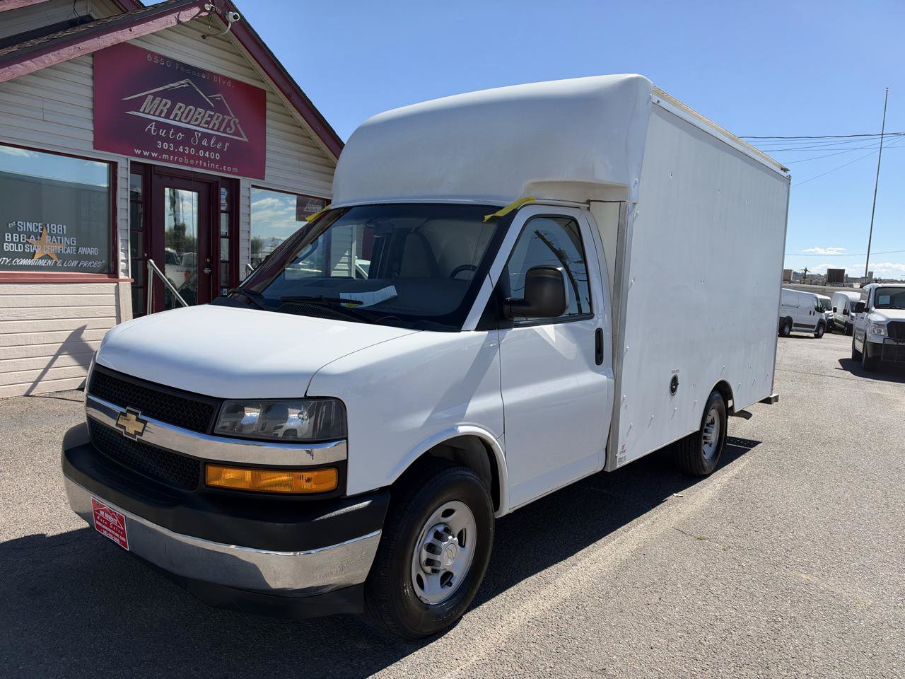 Used 2021 Chevrolet Express 3500 w/ Power Convenience Package RWD image 4