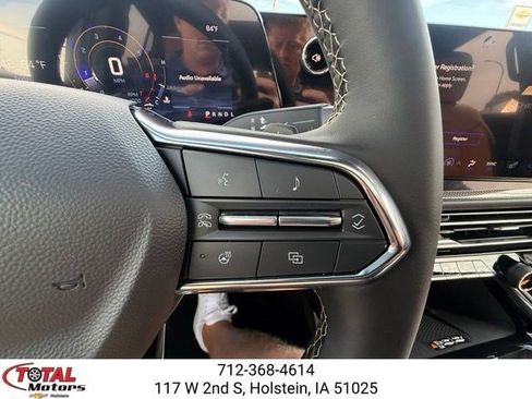 New 2027 Chevrolet Traverse Z71 w/ Driver Confidence Package AWD/4WD image 22