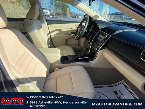 Used 2016 Toyota Camry XLE image 27