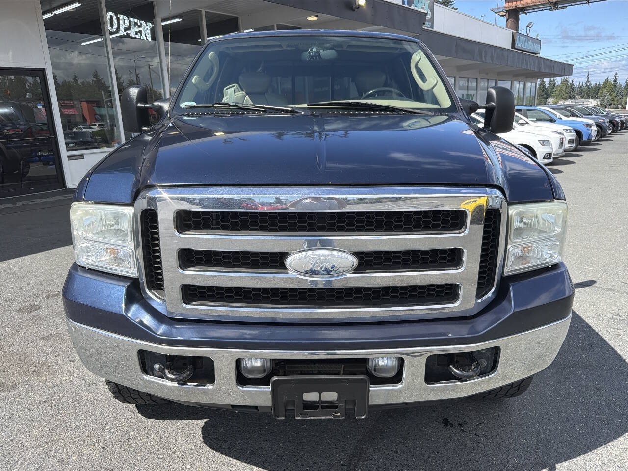 Used 2005 Ford F350 Lariat AWD/4WD image 9