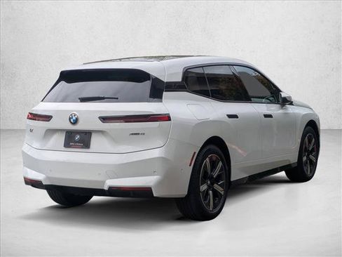 Used 2026 BMW iX xDrive45 AWD/4WD image 2