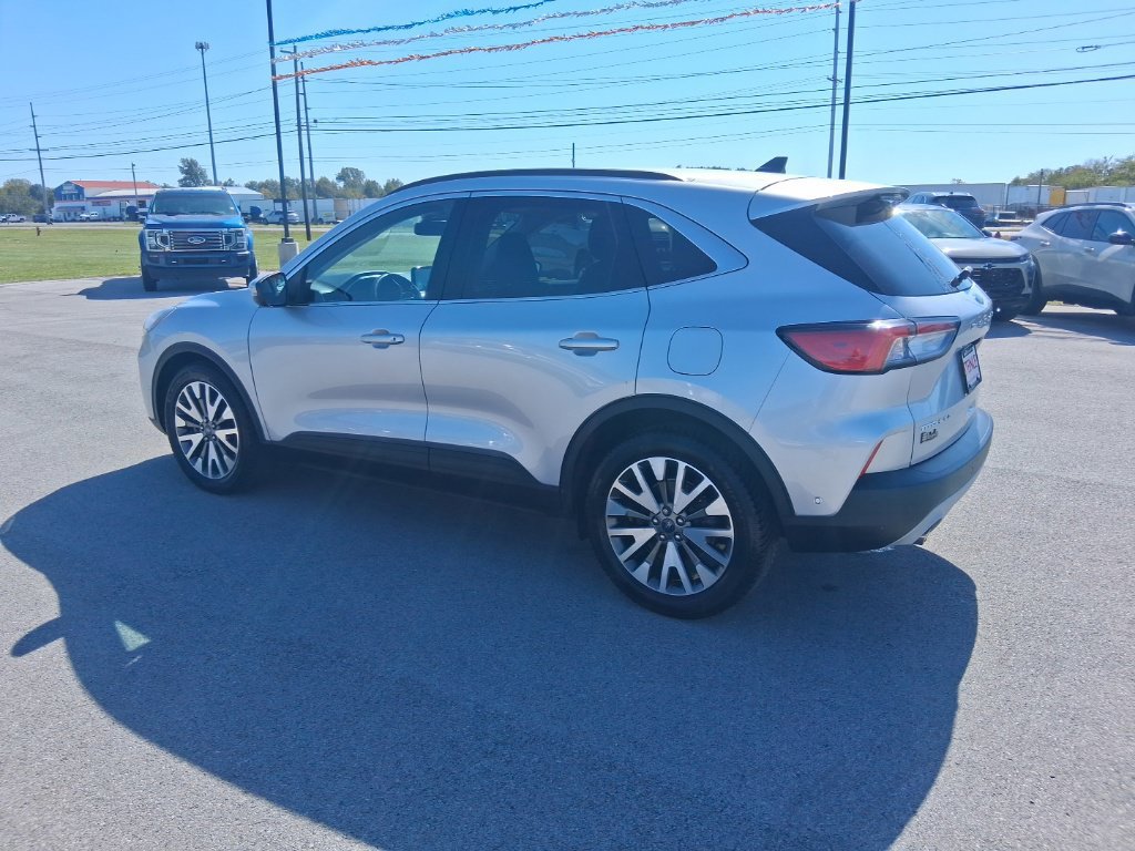 Used 2020 Ford Escape Titanium FWD image 12