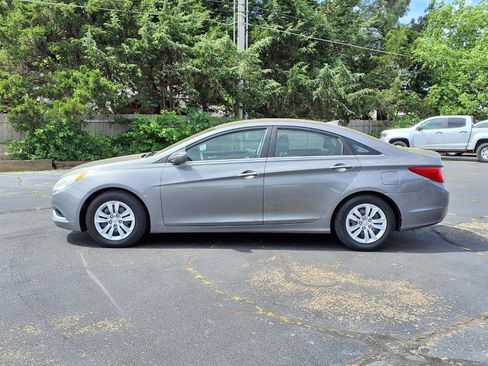 Used 2013 Hyundai Sonata GLS FWD image 5