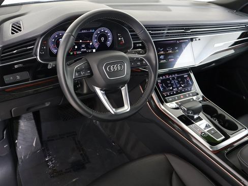 Used 2019 Audi Q8 Premium Plus image 2