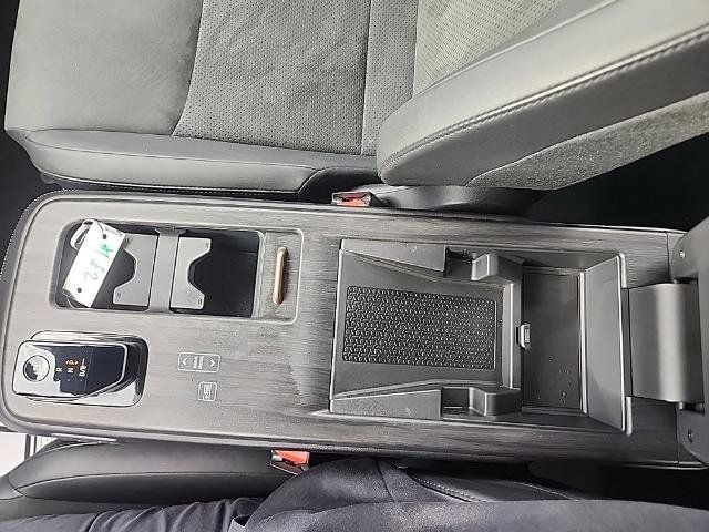 Certified 2024 Nissan Ariya AWD image 19