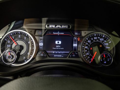 Used 2022 RAM 1500 Big Horn AWD/4WD image 37
