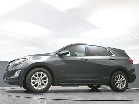 Used 2019 Chevrolet Equinox LT FWD image 27