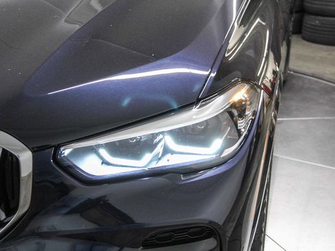 Certified 2023 BMW X5 xDrive40i w/ M Sport Package image 10