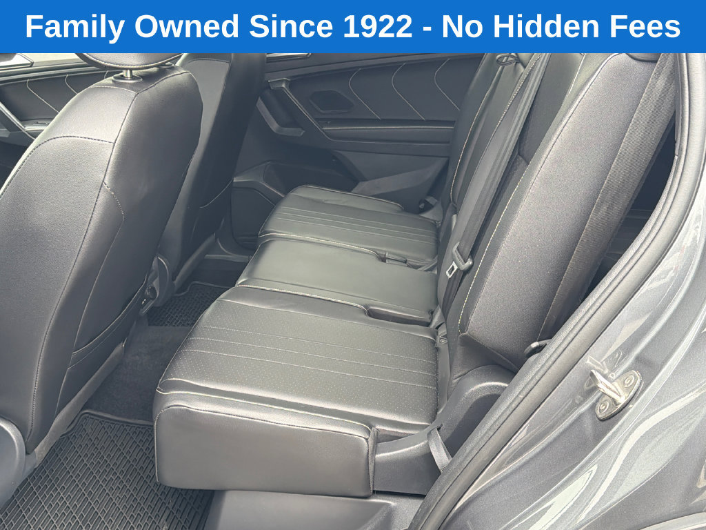 Used 2024 Volkswagen Tiguan SE R-Line FWD image 20