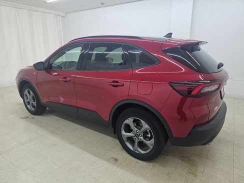 Used 2025 Ford Escape ST-Line AWD/4WD image 15