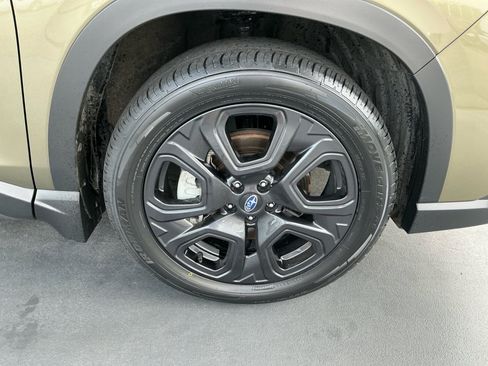 Certified 2024 Subaru Ascent Onyx Edition Limited w/ Popular Package Onyx AWD/4WD image 31