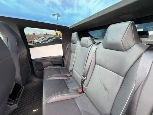 Used 2024 Tesla Cybertruck AWD Crew Cab image 22