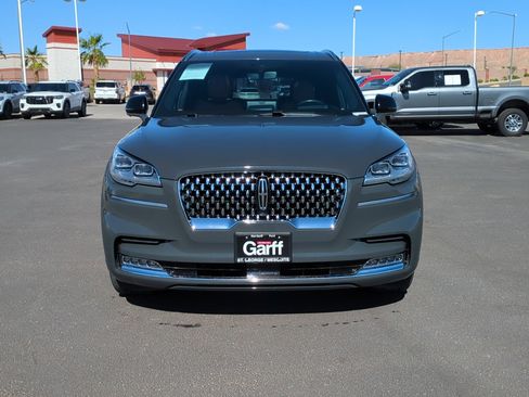 Used 2023 Lincoln Aviator Black Label w/ Dynamic Handling Package AWD/4WD image 9