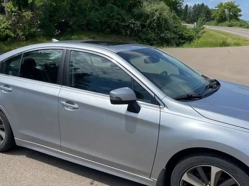 Used 2017 Subaru Legacy 2.5i Limited AWD/4WD image 13