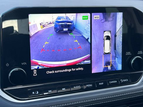 Certified 2023 Nissan Rogue Platinum w/ Platinum Premium Package image 23