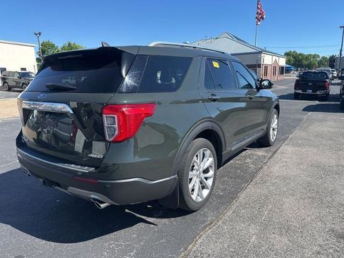 Certified 2022 Ford Explorer Platinum w/ Technology Package AWD/4WD image 3