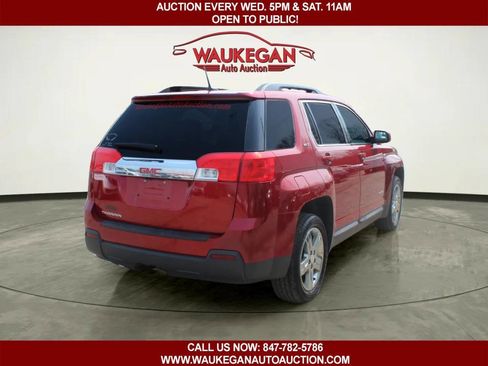 Used 2013 GMC Terrain SLT image 3