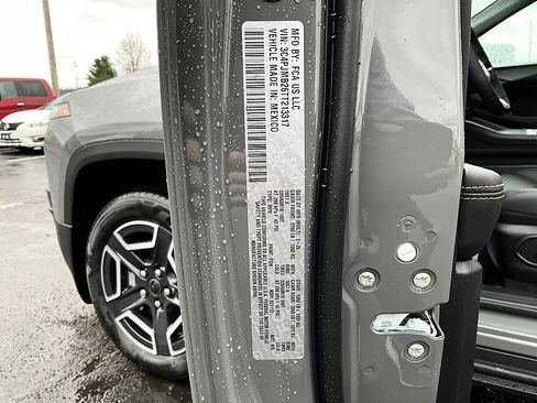 New 2026 Jeep Cherokee Limited AWD/4WD image 33