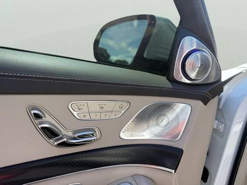 Used 2019 Mercedes-Benz S 560 4MATIC Sedan image 15