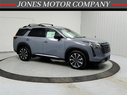 New 2026 Nissan Pathfinder Platinum