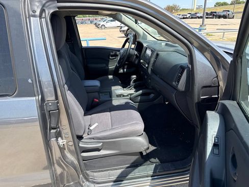 Used 2022 Nissan Frontier S w/ Technology Package AWD/4WD image 13