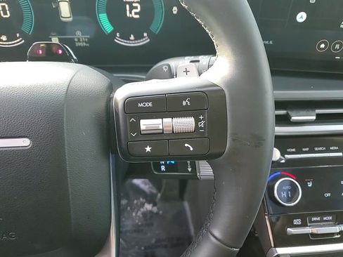 Used 2025 Hyundai Santa Fe XRT image 17