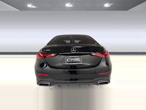 Used 2024 Mercedes-Benz C 300 Sedan image 9