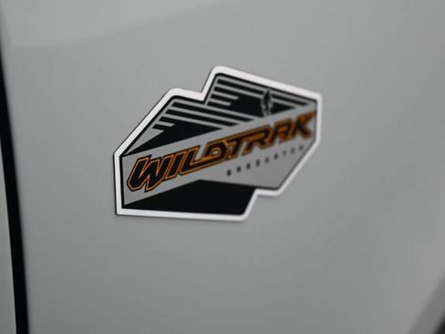 Used 2021 Ford Bronco Wildtrak AWD/4WD image 25