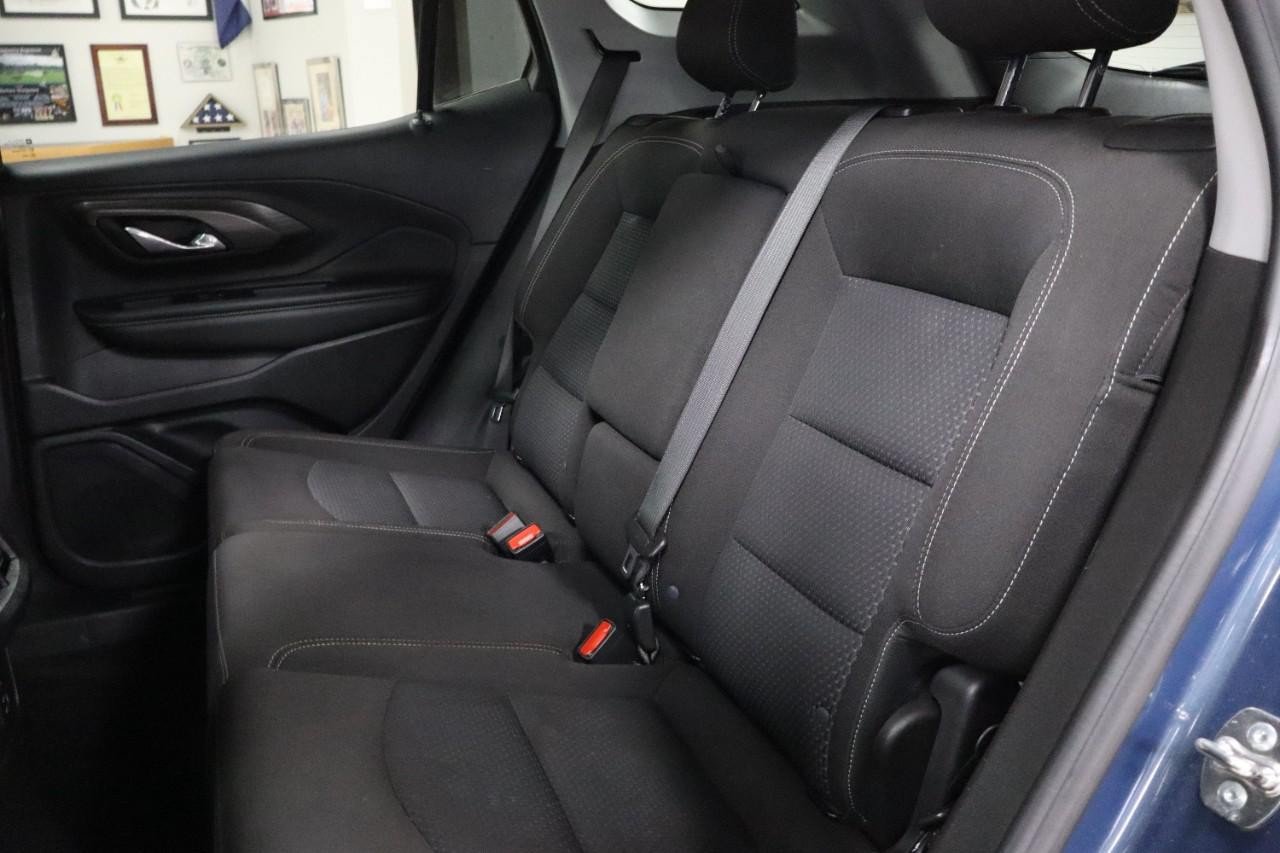 Used 2024 GMC Terrain SLE AWD/4WD image 22